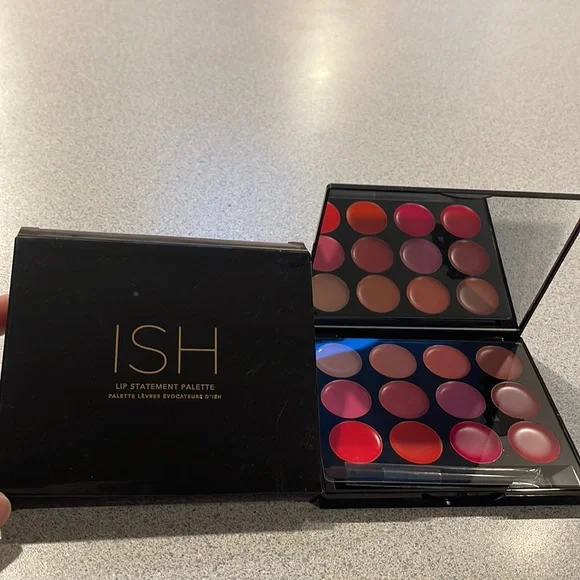 ISH Lip Statement Palette - Picture 1 of 3